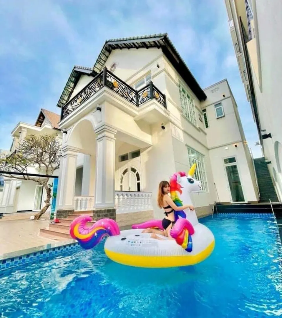 Villa Kim Ngan Bai Sau 100M Go To Beach ブンタオ 0*,  ベトナム