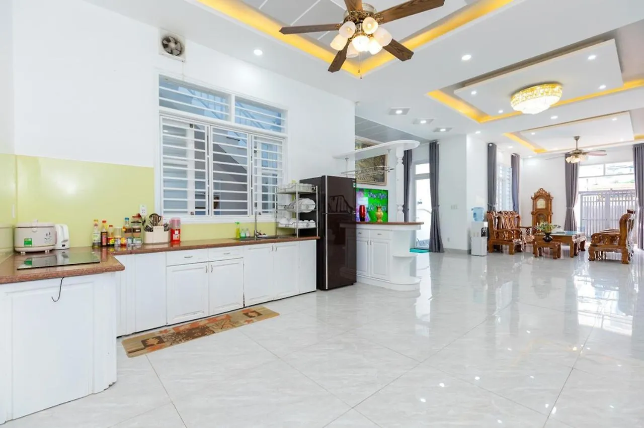 Villa Kim Ngan Bai Sau 100M Go To Beach ブンタオ
